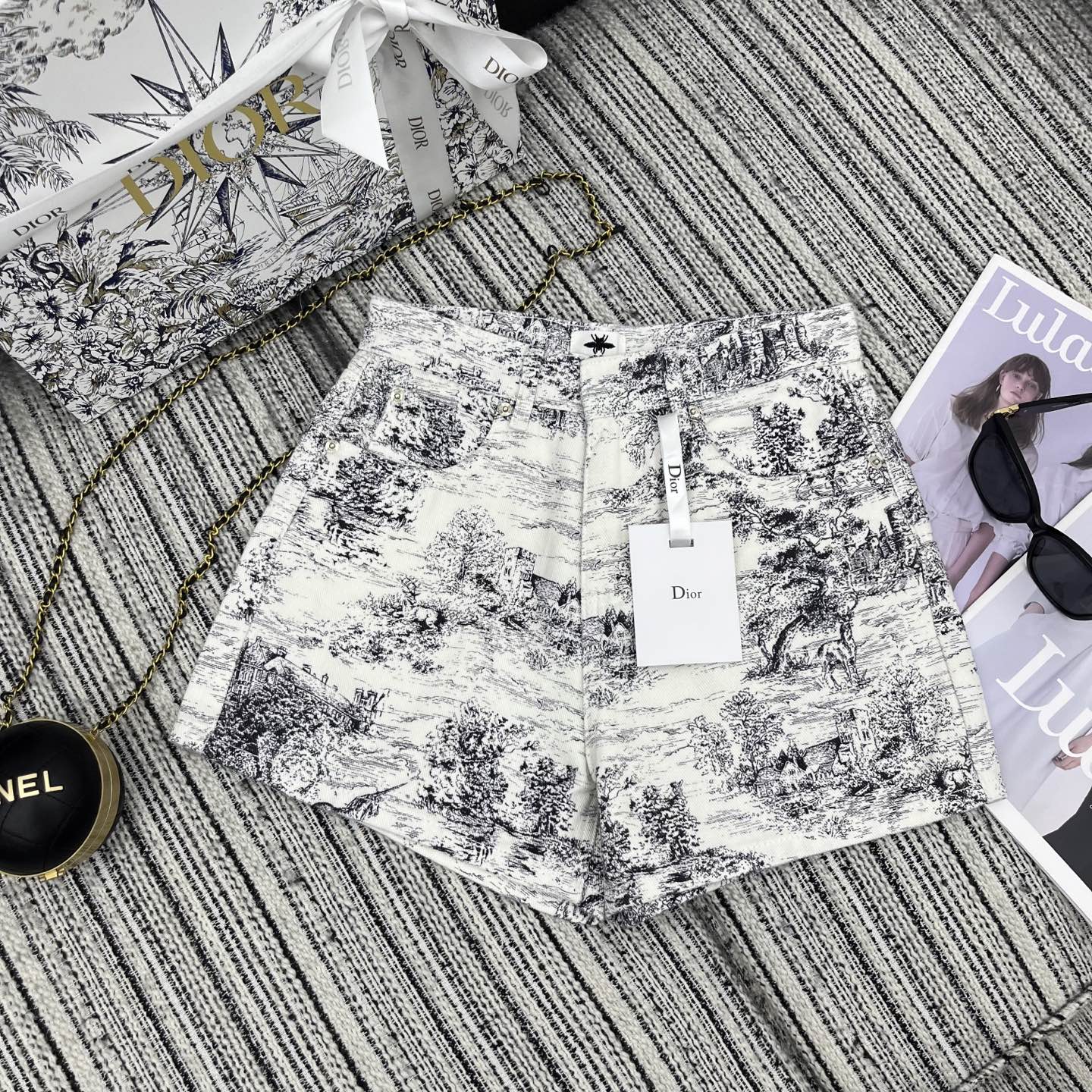 Dior 25C Short  Toile de Jouy Scotland Pattern  228386